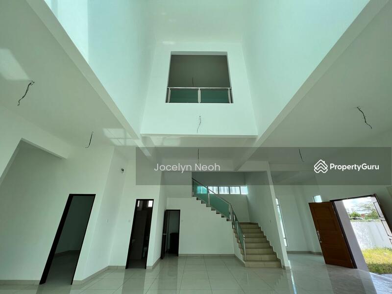 3 Storey Bungalow for Sale Taman Lembah Permai Kota Permai, Jalan