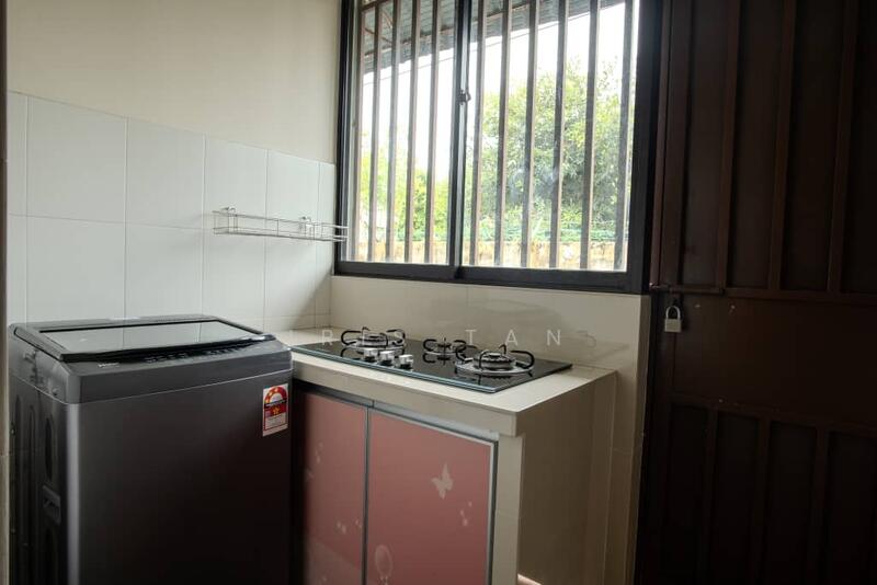 Rumah Teres 2 Tingkat untuk Dijual di Kampung Permatang Tengah (Balik Pulau) - Iris Tan - PropertyGuru.com.my