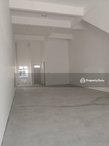 For Rent - Austin Heights Nanyang street