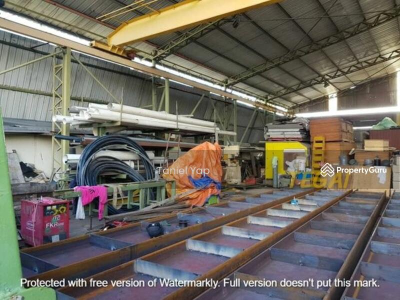 Jalan Bukit Kemuning Shah Alam 100x100 Warehouse Factory Office 200AMP