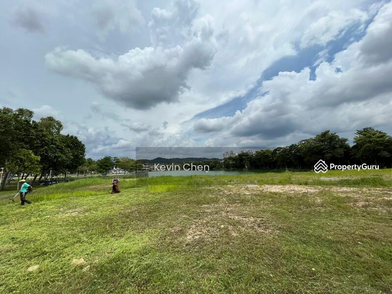 For Sale - Lake Edge