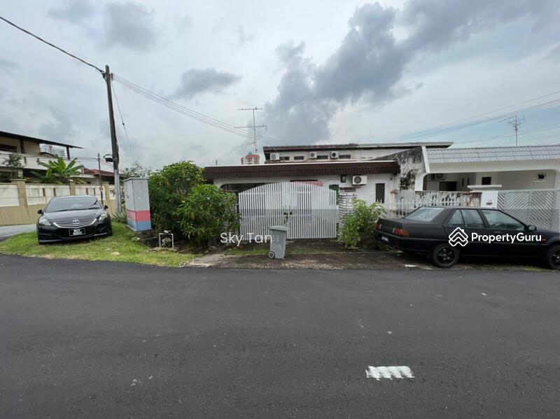 Taman Century Garden Jb Town Single Storey Corner Lot 3406sqft, Johor