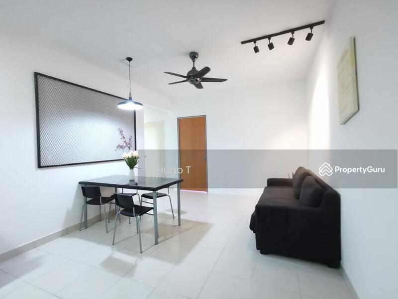 Aircond Medium Room Full Furnished, 100mbps Wifi Setia Alam, Setia Alam