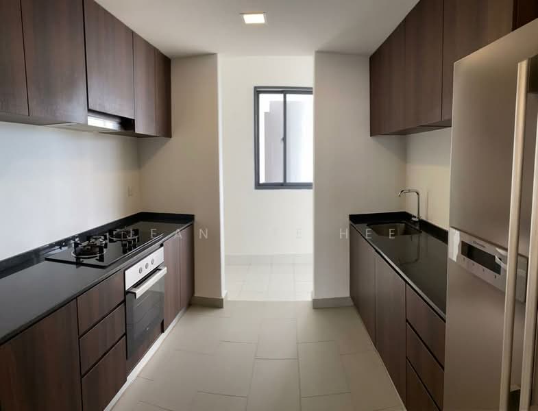 Condominium for Rent at The Landmark - Jeanette Hee - Kitchen - PropertyGuru.com.my