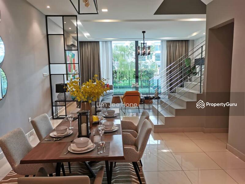 Untuk Dijual - 3 Storey Superlink @ Puchong (READY TO MOVE IN)