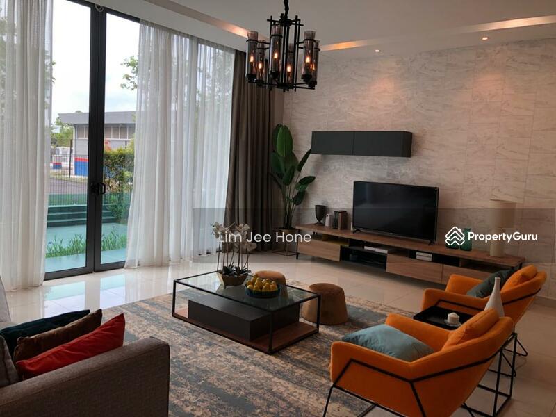 Untuk Dijual - 3 Storey Superlink @ Puchong (READY TO MOVE IN)