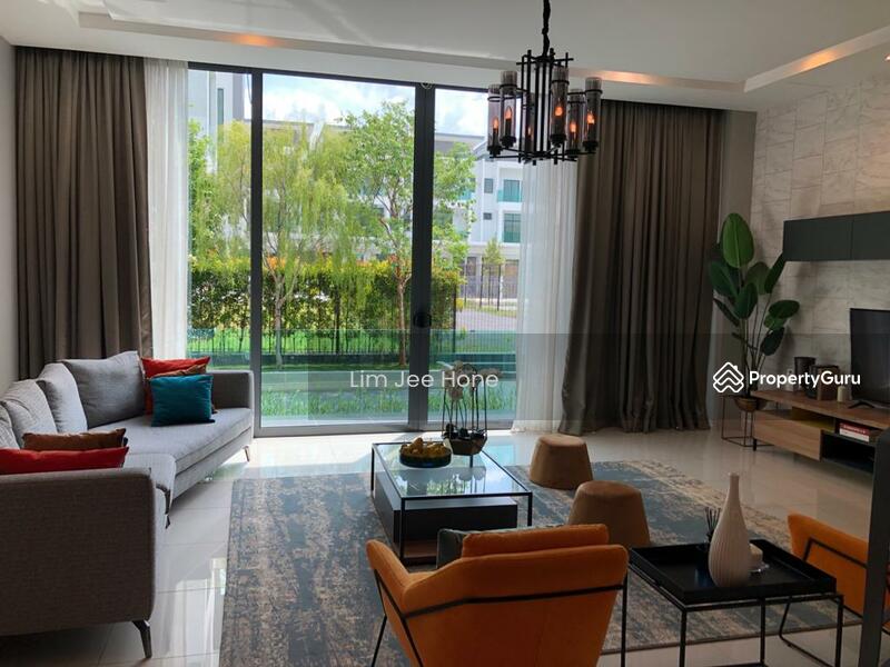 Untuk Dijual - 3 Storey Superlink @ Puchong (READY TO MOVE IN)