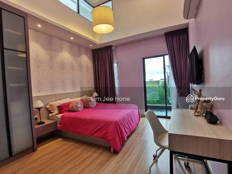 Untuk Dijual - 3 Storey Superlink @ Puchong (READY TO MOVE IN)