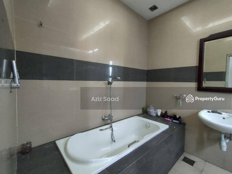 Semi-Detached House for Sale in Taman Villa Putra (Sungai Buloh) - Aziz Saad - PropertyGuru.com.my