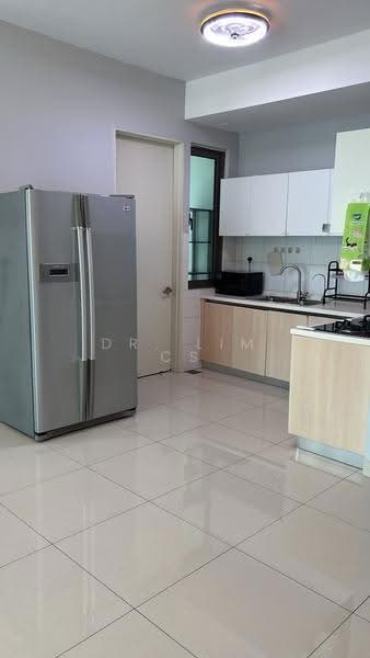 Condominium for Rent at Lake Point Residence - Dr. Lim CS - Kitchen - PropertyGuru.com.my