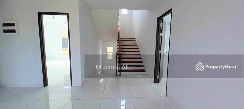 Untuk Dijual - Batu Pahat, Johor