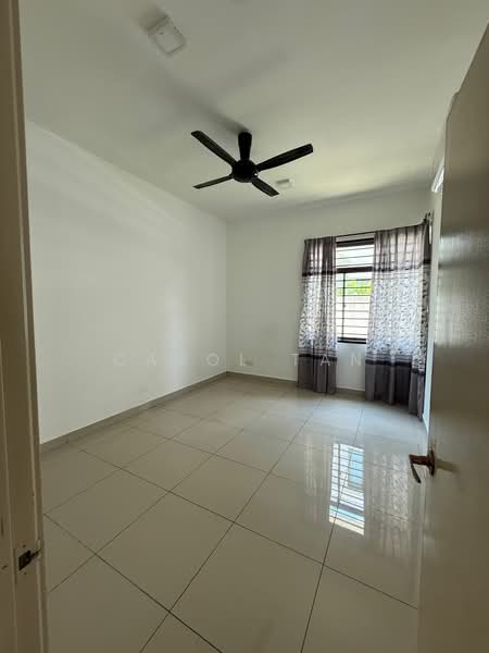 Untuk Dijual - Semi-D house at Kulai