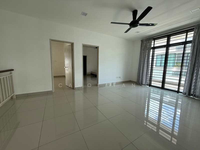 Untuk Dijual - Semi-D house at Kulai
