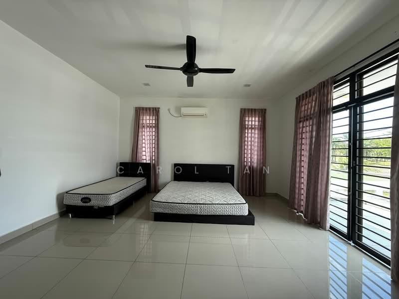Untuk Dijual - Semi-D house at Kulai