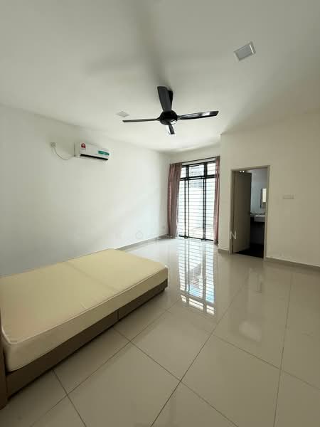 Untuk Dijual - Semi-D house at Kulai