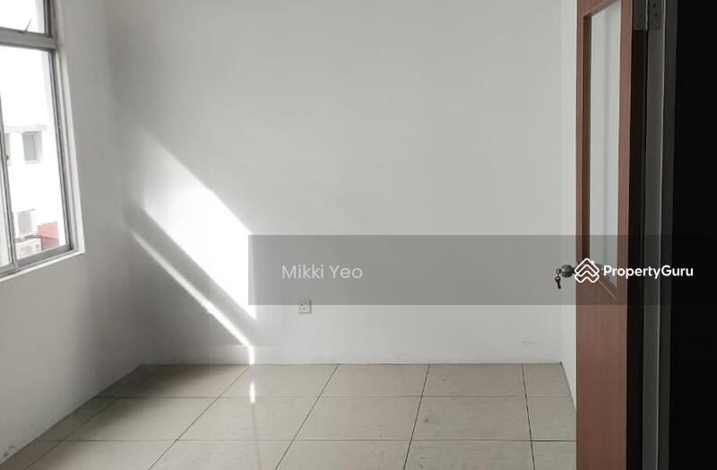 For Sale - Taman Kempas Utama