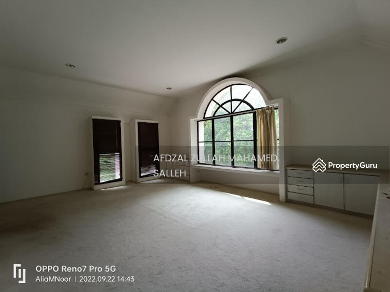 Corner Double Storey Bungalow Straits View Johor Bahru,Johor, Johor Bahru, Johor, 4 Bedrooms