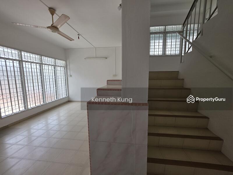 Untuk Dijual - 2 Storey Terrace Greenlane Cangkat Tembaga Endlot Corner