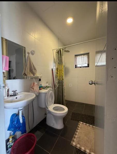 Kediaman Servis untuk Disewa di VIM 3 @ Desa Park North - David Wong - Bathroom - PropertyGuru.com.my