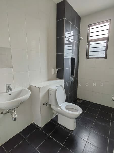 Rumah Teres 2.5 Tingkat untuk Disewa di Setia Utama (Setia Alam) - Wong Yuan Kong - PropertyGuru.com.my