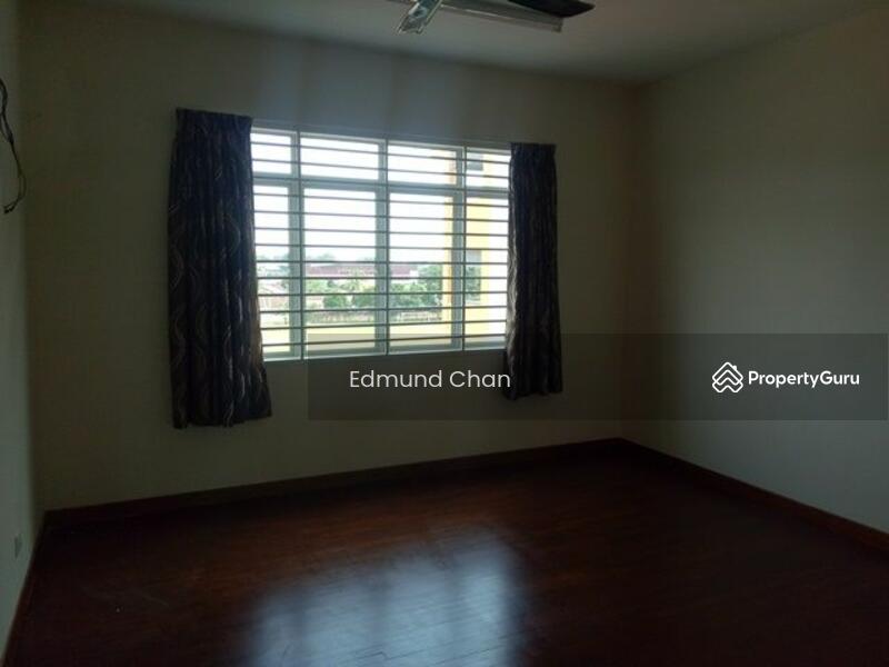 3-storey Terraced House for Rent in Puchong (Puchong) - Edmund Chan - PropertyGuru.com.my