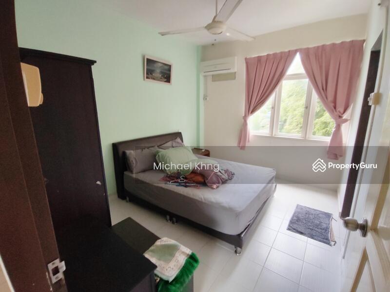 Bayu Emas Apartments, Jalan Batu Ferringhi, Batu Ferringhi, Timor