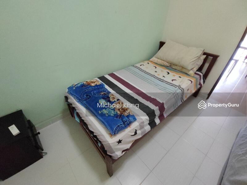 Bayu Emas Apartments, Jalan Batu Ferringhi, Batu Ferringhi, Timor