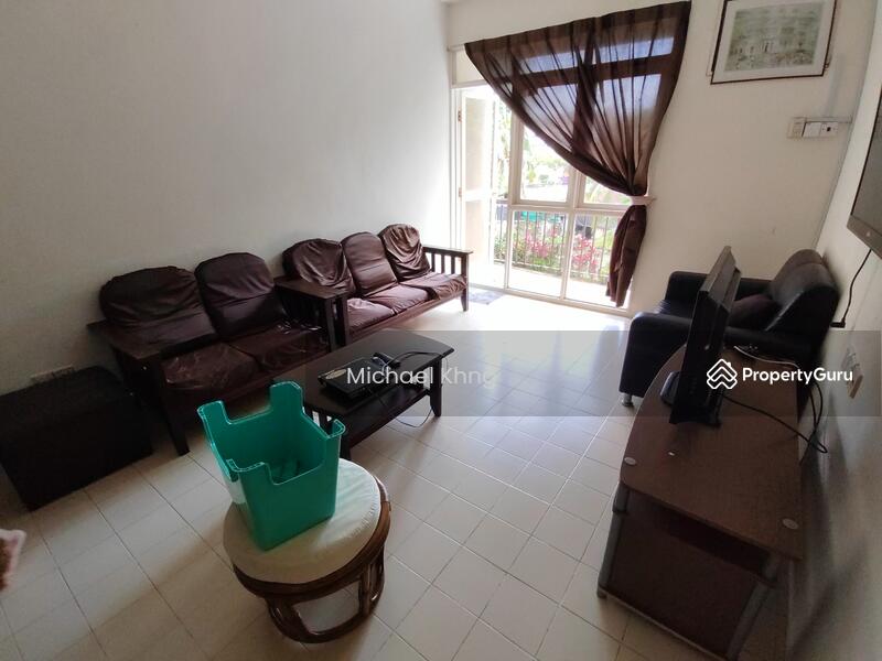 Bayu Emas Apartments, Jalan Batu Ferringhi, Batu Ferringhi, Timor