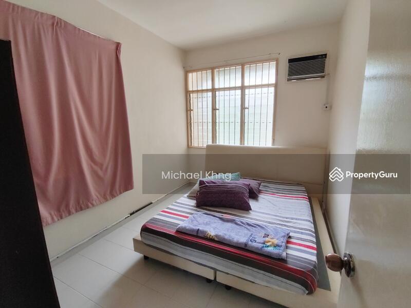 Bayu Emas Apartments, Jalan Batu Ferringhi, Batu Ferringhi, Timor