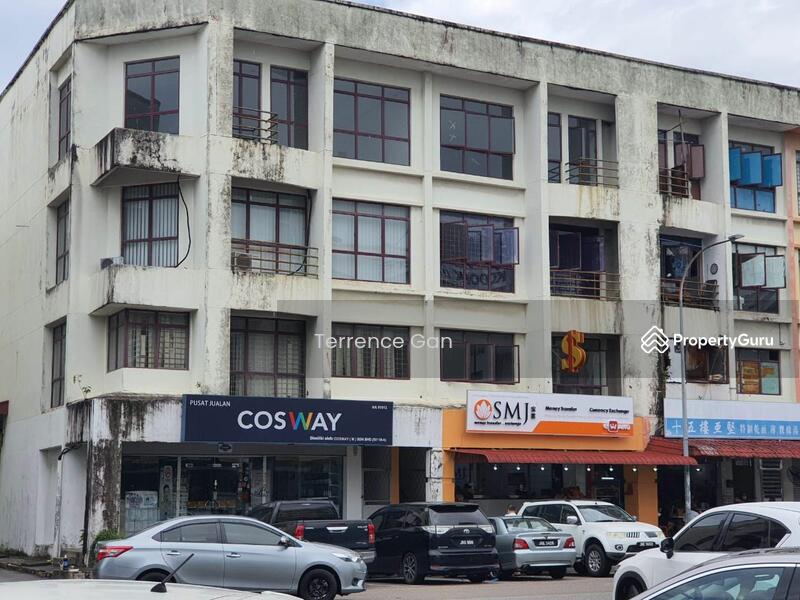 PERMAS JAYA 4 STOREY SHOP JLN PERMAS 10 NEAR ZUS COFFE CU McD TEA