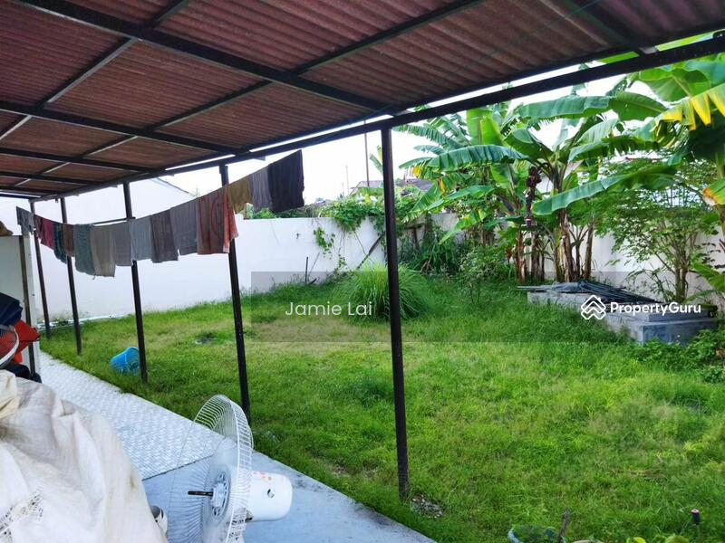 Single Storey Bungalow In Lim Garden, Ipoh, Perak, 4 Bedrooms, 5600