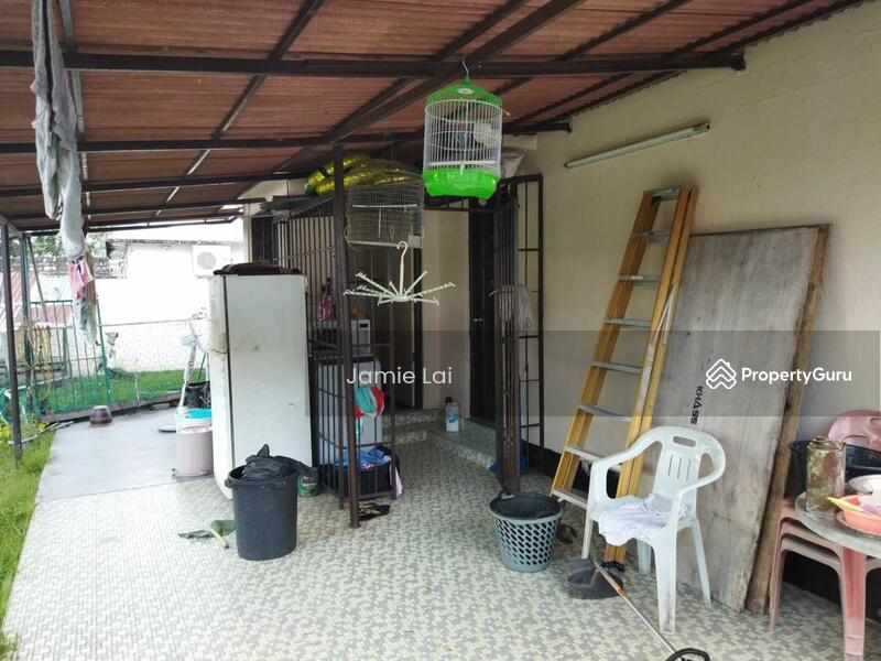 Single Storey Bungalow In Lim Garden, Ipoh, Perak, 4 Bedrooms, 5600