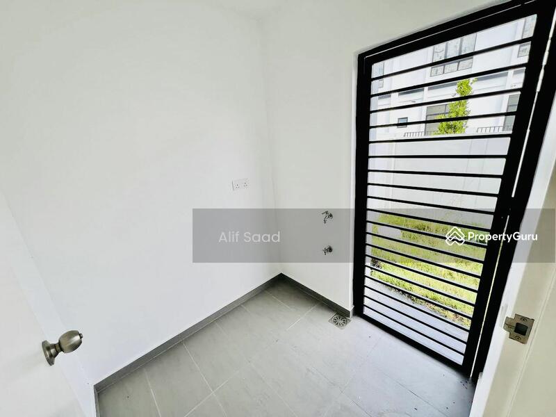 Semi-Detached House for Sale in Kuala Selangor (Selangor) - Alif Saad - PropertyGuru.com.my