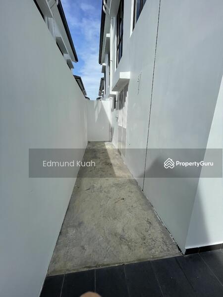 Semi-Detached House for Sale in Setia Alam (Selangor) - Edmund Kuah - PropertyGuru.com.my