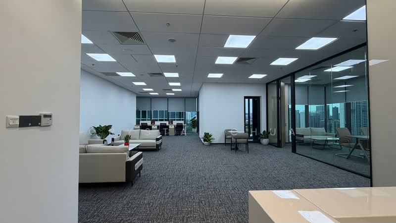 Pejabat untuk Disewa di KLCC (KL City Centre) - Crystal Chua - Interior - PropertyGuru.com.my