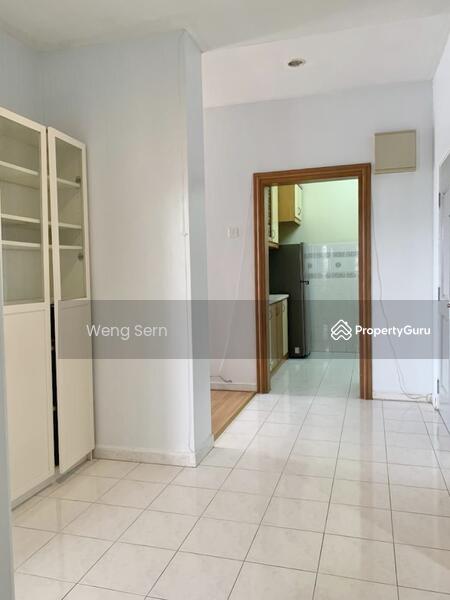 For Rent - Parkview Towers