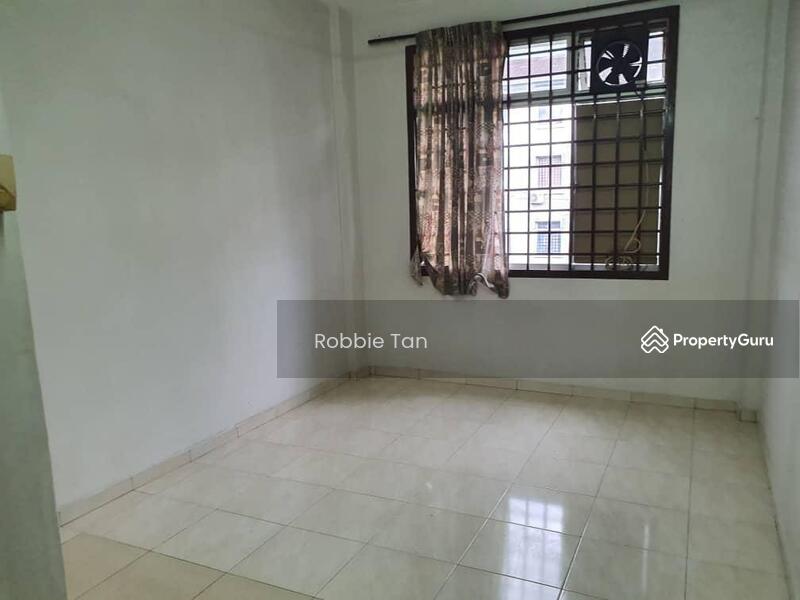 For Sale - Ria 1