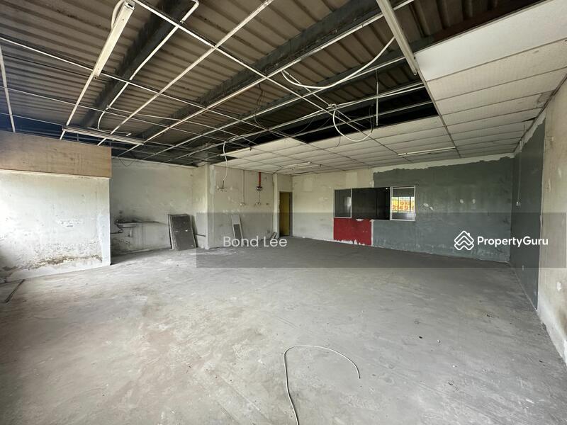 Untuk Disewa - Rawang KRI Industrial Park Factory For Rent ( 1.5 Storey )