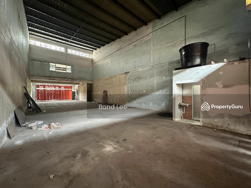Untuk Disewa - Rawang KRI Industrial Park Factory For Rent ( 1.5 Storey )