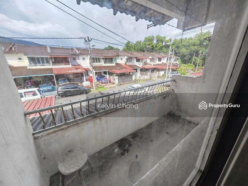 Taman Arkid, Menglembu, Menglembu, Ipoh, Perak, 3 Bedrooms, 960 sqft, 2