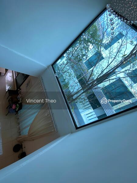 Rumah Teres 3-Tingkat untuk Dijual di Kinrara Residence (Puchong) - Vincent Theo - PropertyGuru.com.my