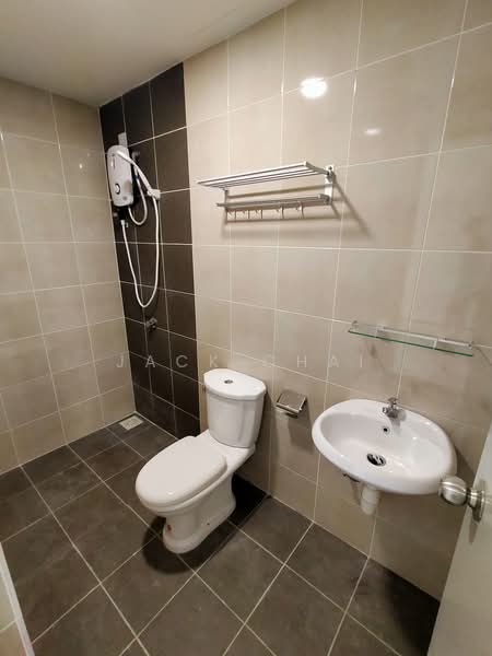 Apartment for Rent at Residensi Desa Satumas - Jack Chai - Bathroom - PropertyGuru.com.my