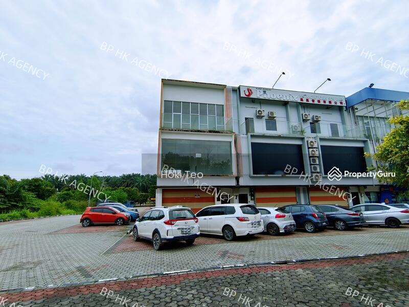 Yong PengTaman Bukit Tropika, Jalan Tropika Utama 4, Yong Peng, Batu Pahat, Johor, , 4620 sqft