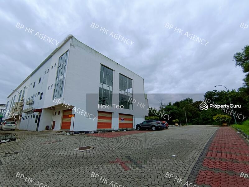 Yong PengTaman Bukit Tropika, Jalan Tropika Utama 4, Yong Peng, Batu Pahat, Johor, , 4620 sqft