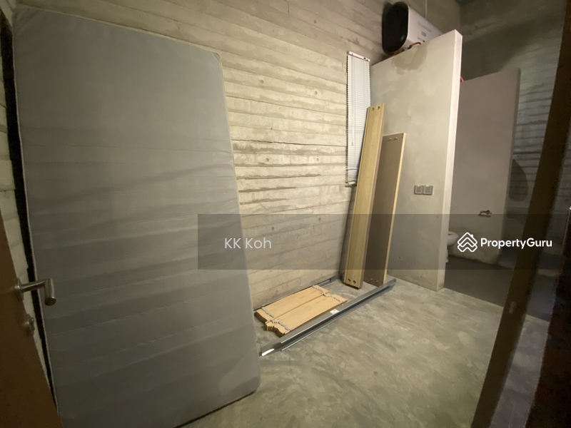 Rumah Banglo untuk Dijual di Leisure Farm (Gelang Patah) - KK Koh - PropertyGuru.com.my
