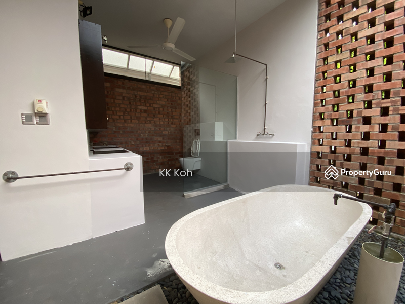 Rumah Banglo untuk Dijual di Leisure Farm (Gelang Patah) - KK Koh - PropertyGuru.com.my