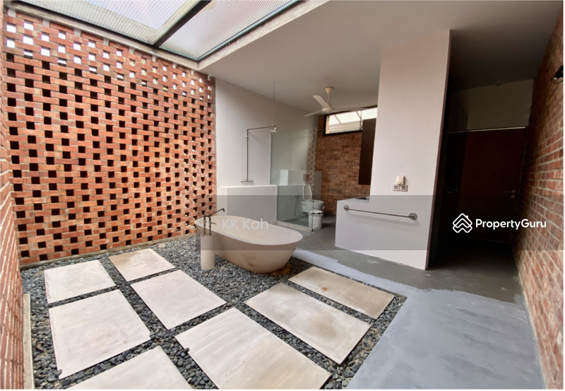 Rumah Banglo untuk Dijual di Leisure Farm (Gelang Patah) - KK Koh - PropertyGuru.com.my