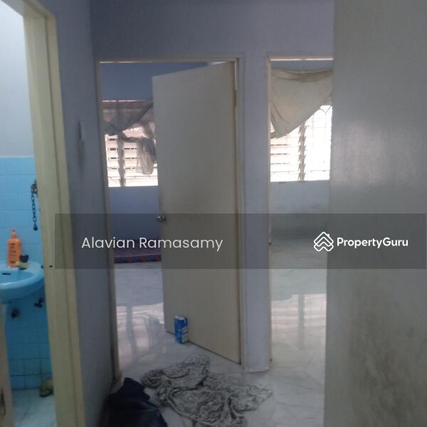 Rumah Bandar untuk Dijual di Taman Klang Utama (Kapar) - Alavian Ramasamy - PropertyGuru.com.my