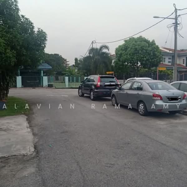 Rumah Bandar untuk Dijual di Taman Klang Utama (Kapar) - Alavian Ramasamy - Exterior - PropertyGuru.com.my