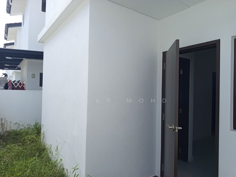 Rumah Teres 2 Tingkat untuk Dijual di Bandar Serenia (Dengkil) - Azhar Mohd - Exterior - PropertyGuru.com.my